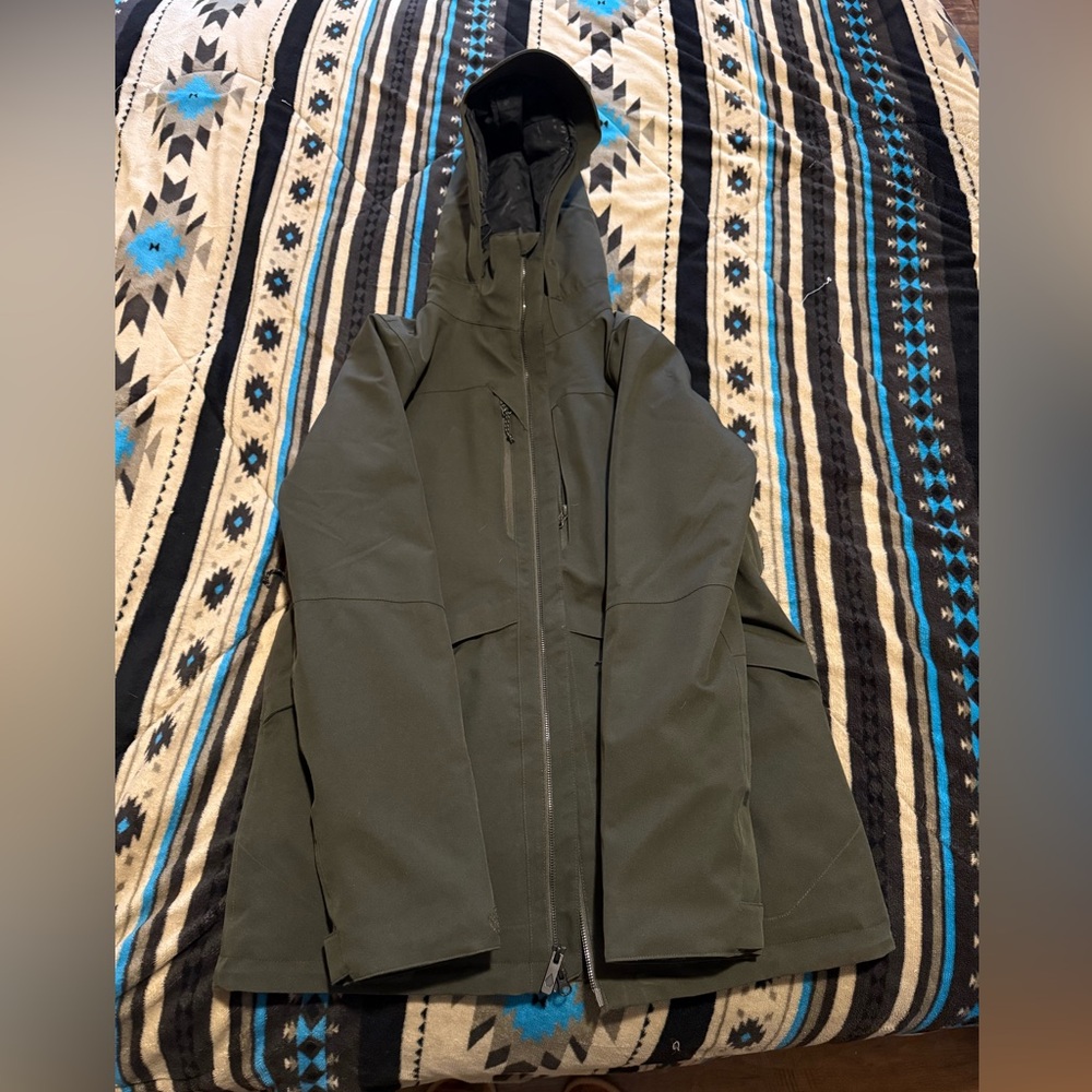 Volcom green ski jacket size large